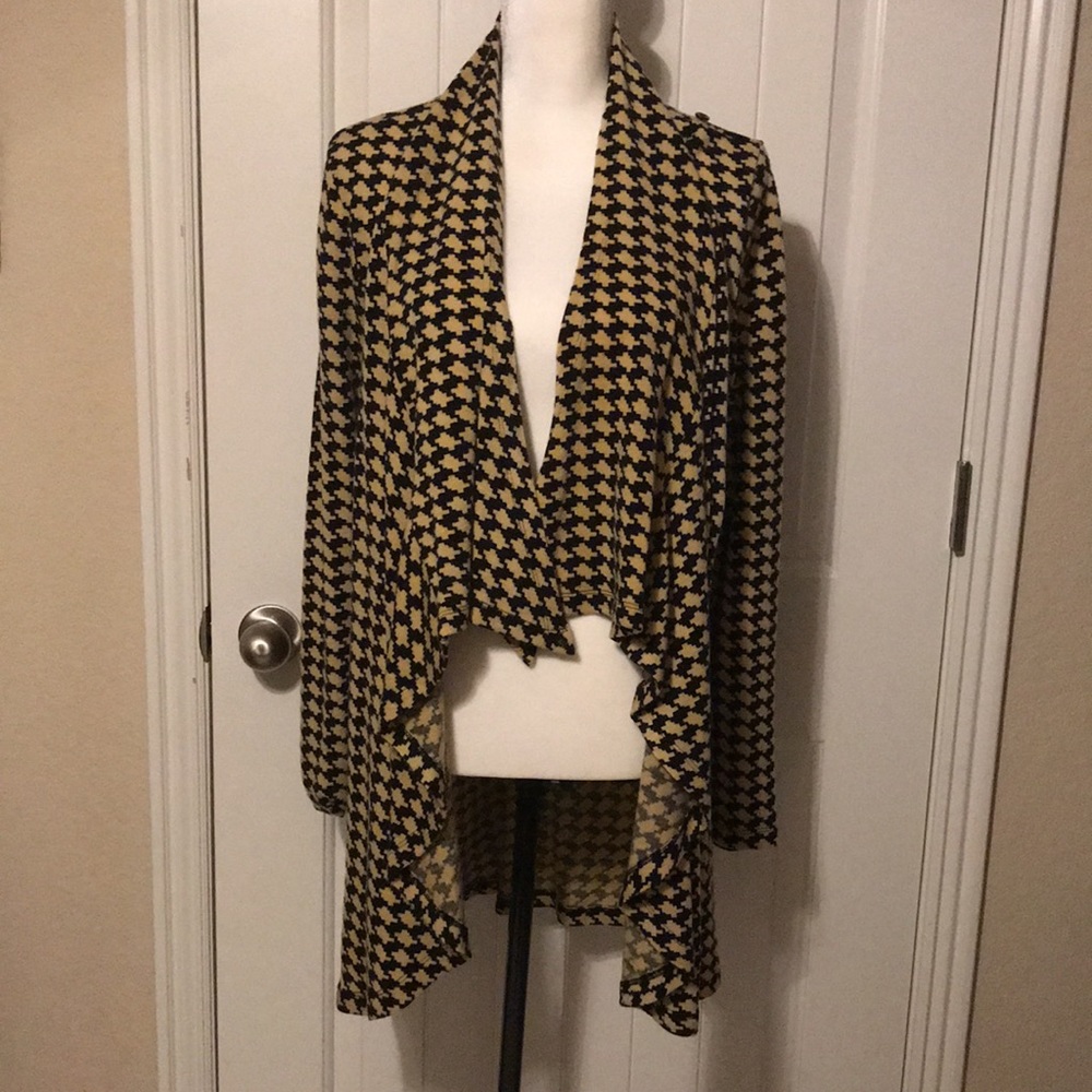 The Limited Houndstooth Cardi Size L